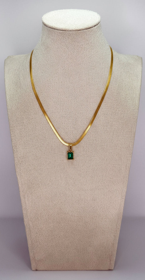 Collana pietra verde