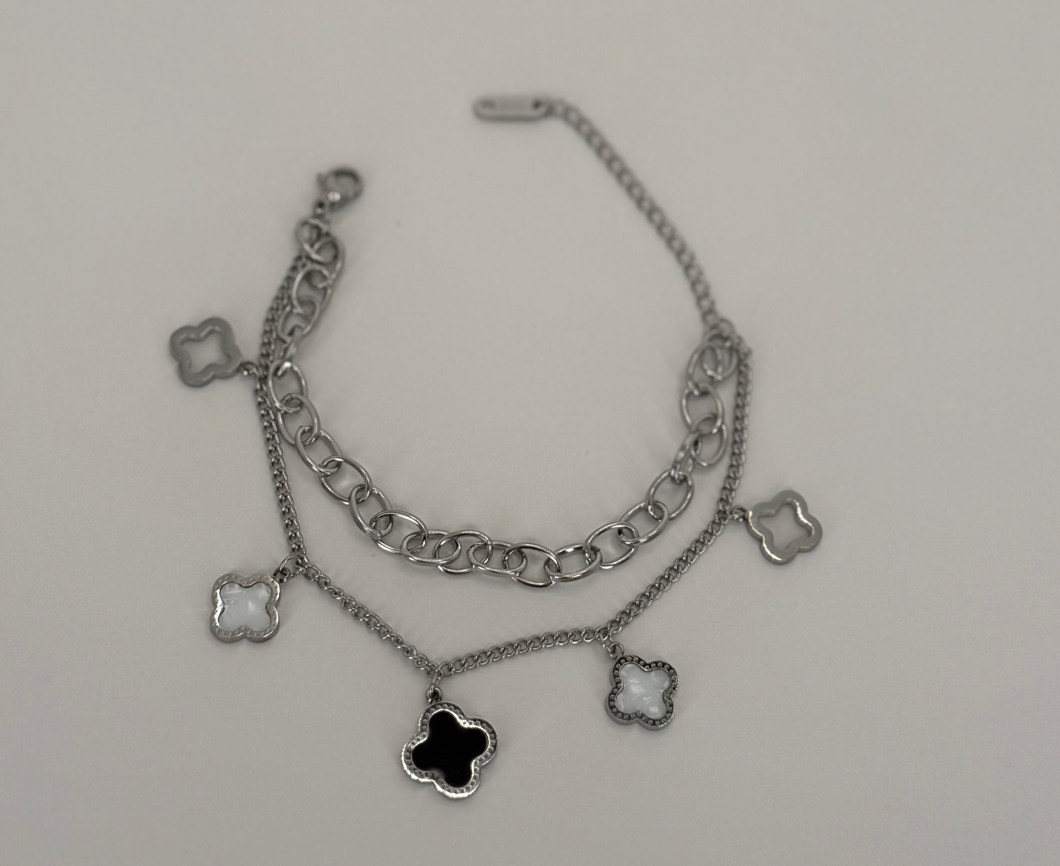 Bracciale doppia catena quadrifoglio