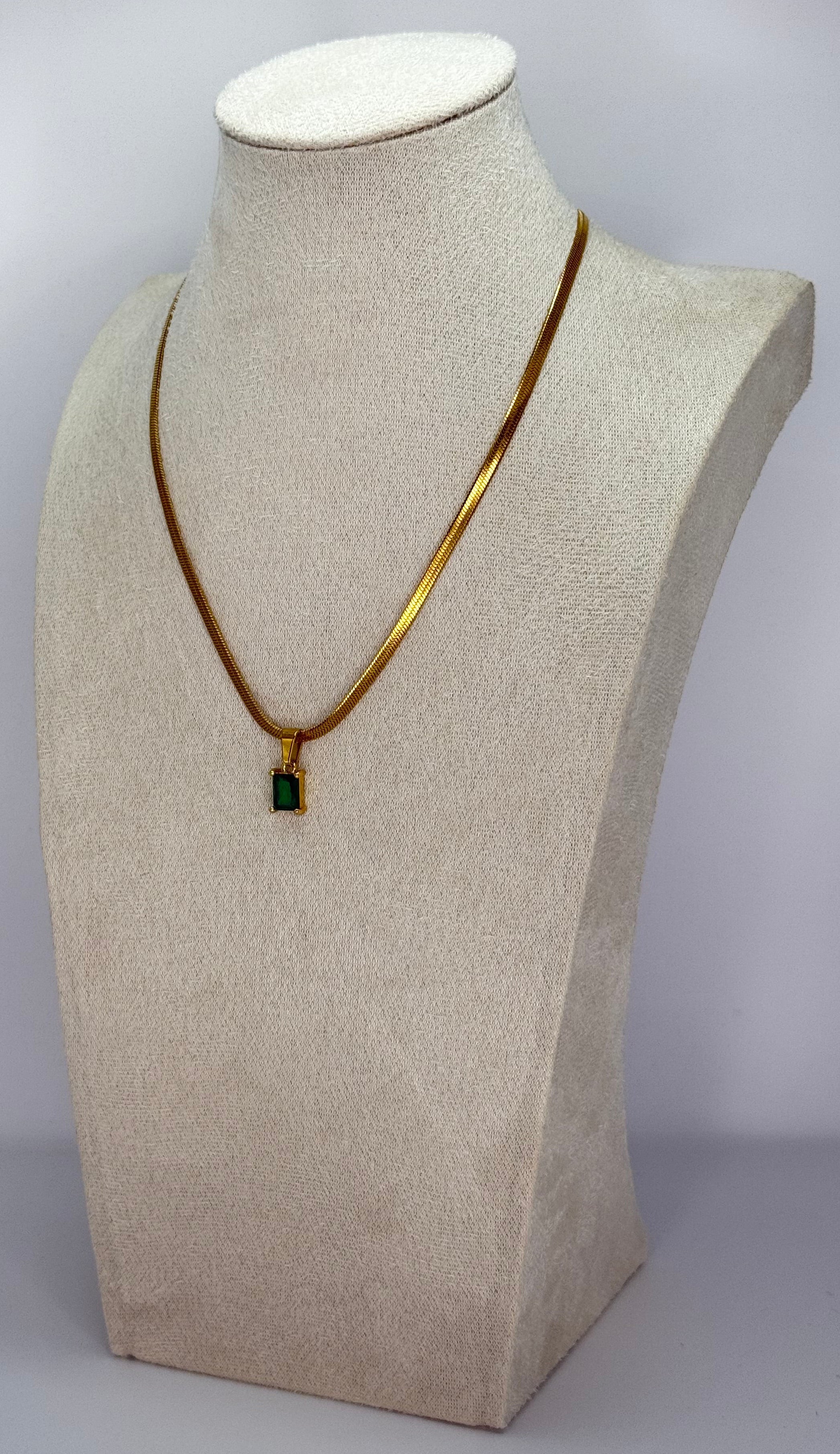 Collana pietra verde