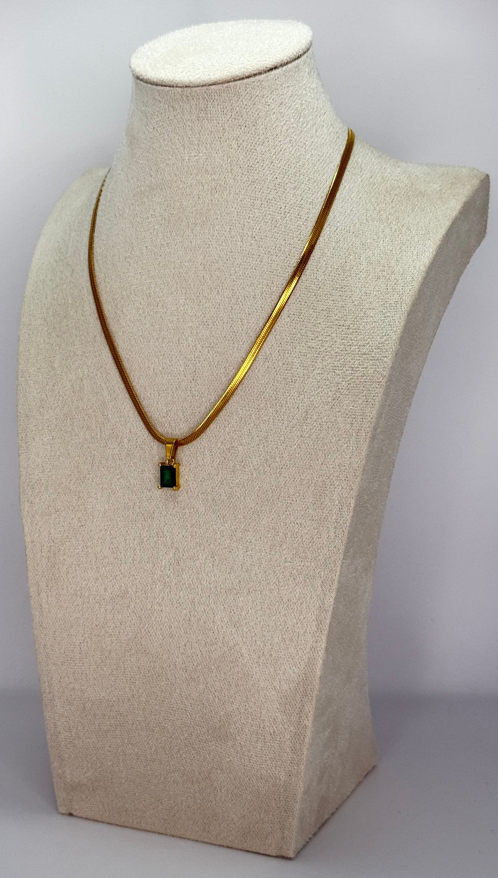 Collana pietra verde